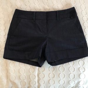 New York & Company Womens Shorts. SZ 4.
